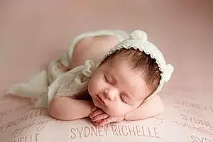 First name baby Sydney