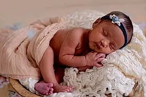 First name baby Amina