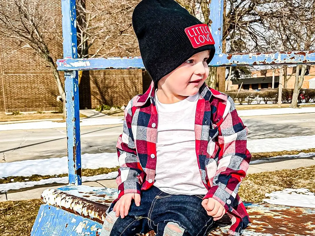 Jeans, Facial Expression, People In Nature, Human Body, Snow, Sleeve, Happy, Street Fashion, Leisure, Freezing, Toddler, Fun, Tree, Tints And Shades, Plaid, Pattern, Recreation, Electric Blue, Winter, Child, Person, Headwear