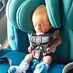 Skin, White, Light, Comfort, Green, Blue, Azure, Automotive Design, Yellow, Finger, Baby In Car Seat, Baby, Baby Carriage, Baby Safety, Toddler, Head Restraint, Car Seat, Thumb, Baby & Toddler Clothing, Tableware, Person