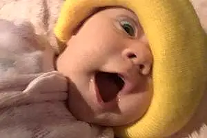 Yawn baby Annette