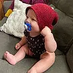 Comfort, Sleeve, Baby & Toddler Clothing, Baby, Thigh, Toddler, Knee, Foot, Human Leg, Couch, Lap, Sock, Pattern, Sitting, Carmine, Child, Fun, Cap, Beanie, Person, Headwear