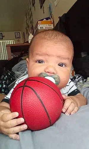 Ball baby Ritchie